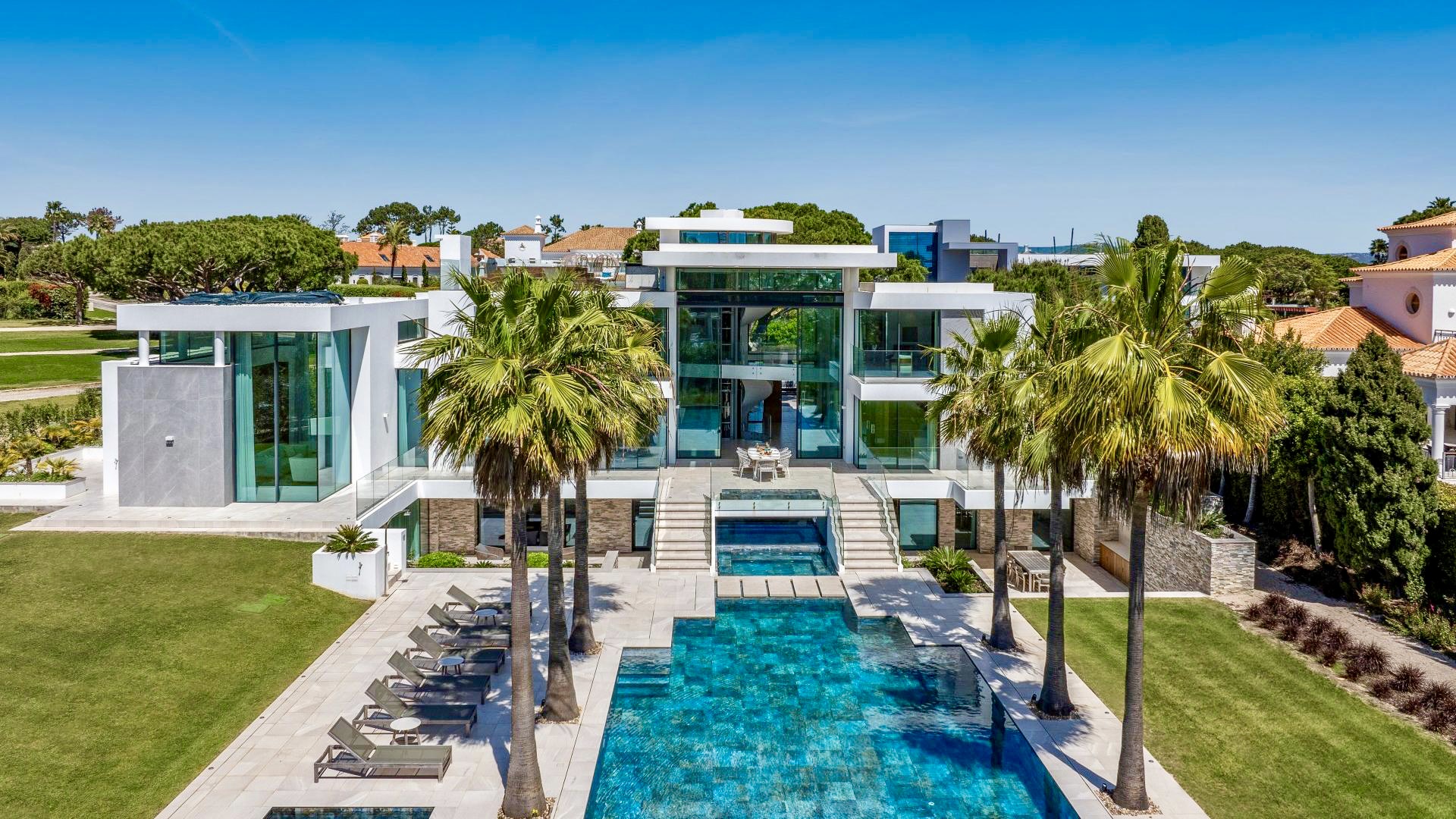 Quinta do Lago, Homes & Real Estate
