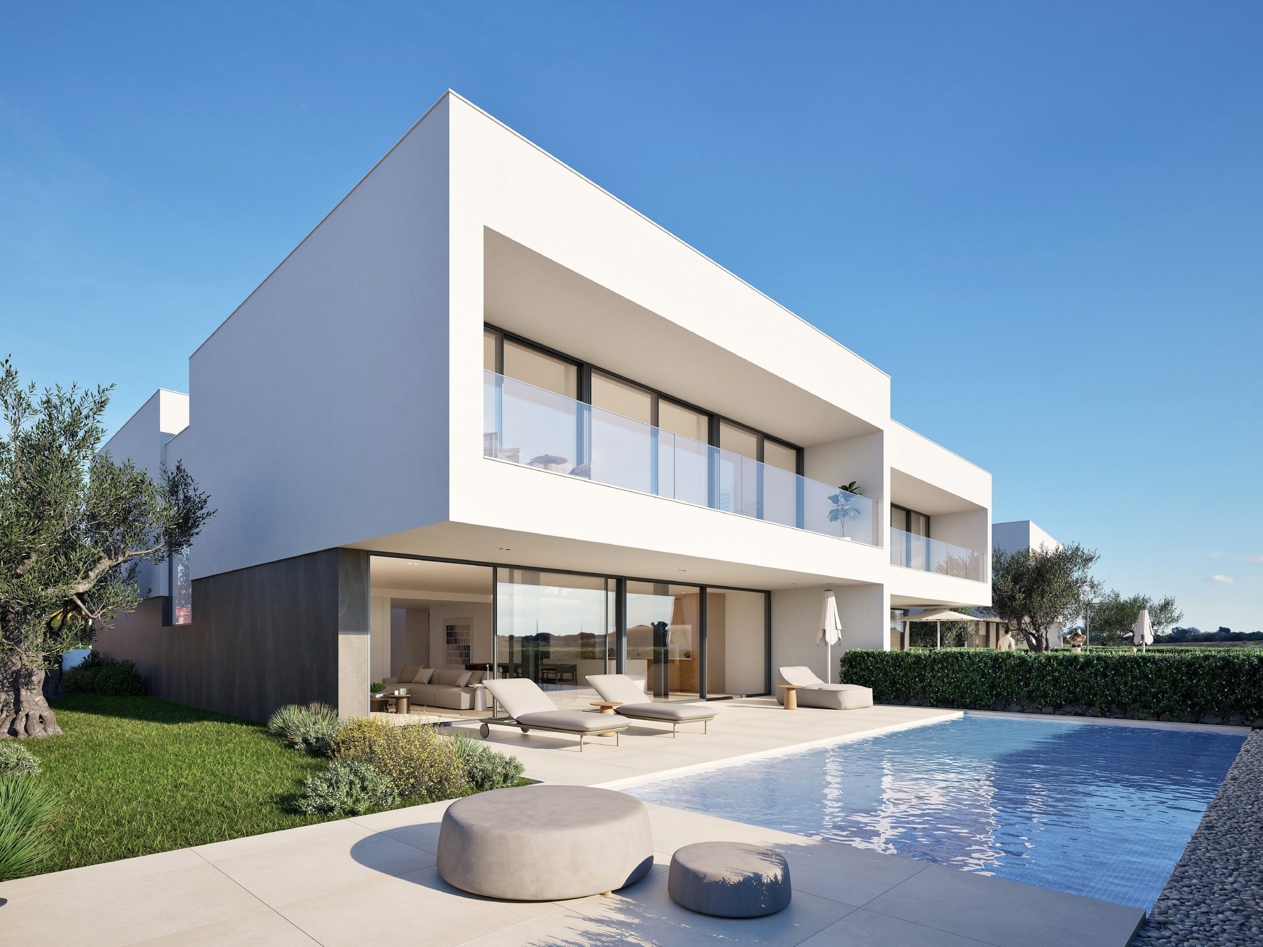 Luxury villa with pool in Lagos